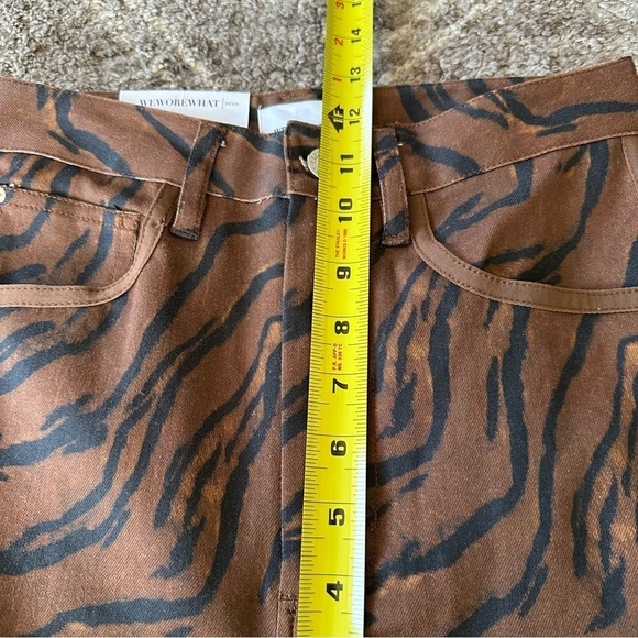 NWT WeWoreWhat The Icon Jeans Zebra High Waisted - Picture 6 of 8